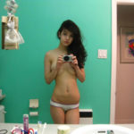 femme nue du 26 montre ses seins en photo sexe